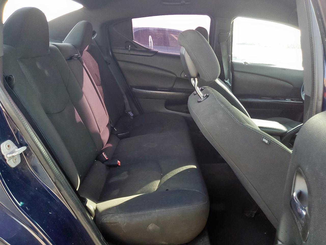 2014 Dodge Avenger - Image 10