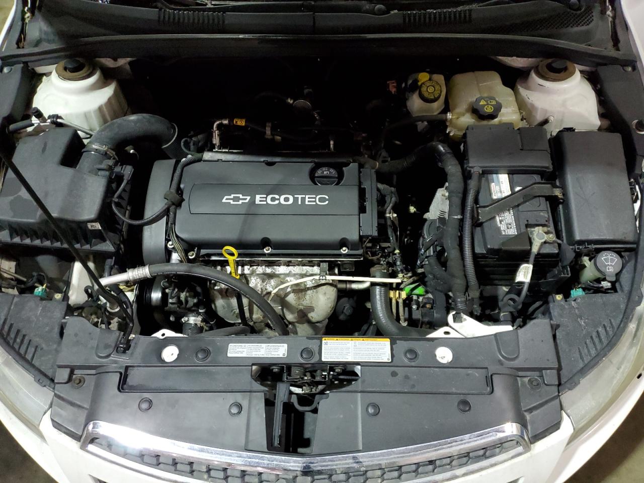 2012 Chevrolet Cruze - Image 11