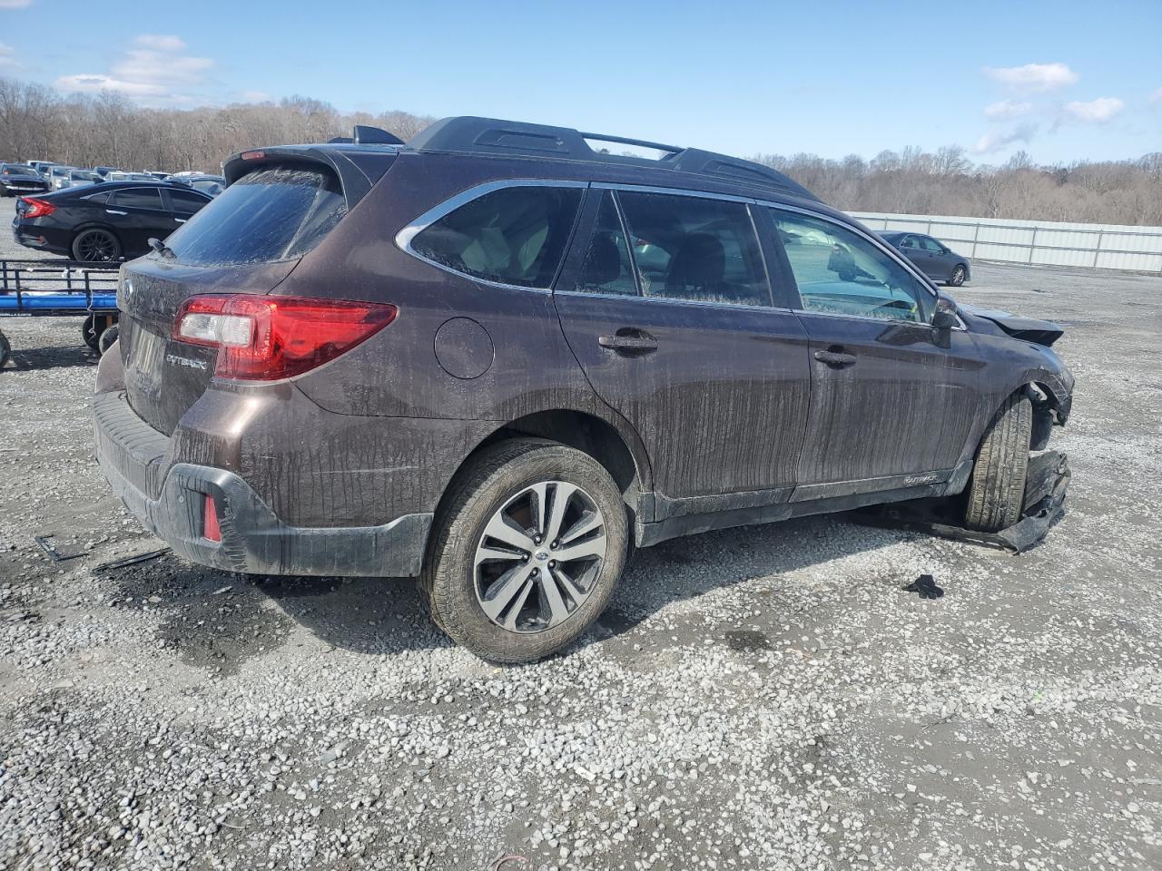 2019 Subaru Outback - Image 3