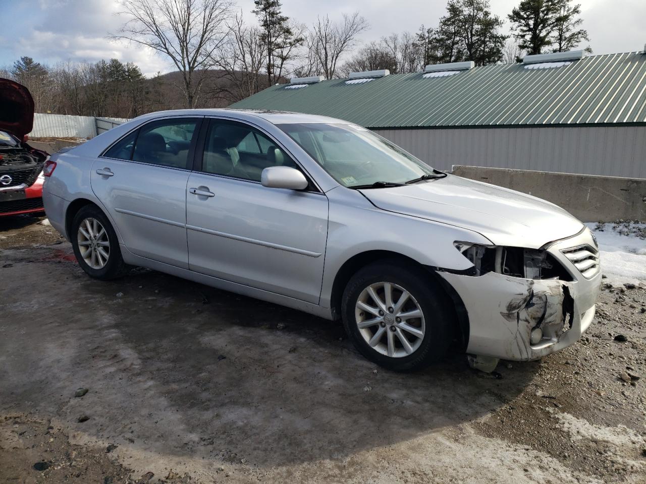 2011 Toyota Camry - Image 4