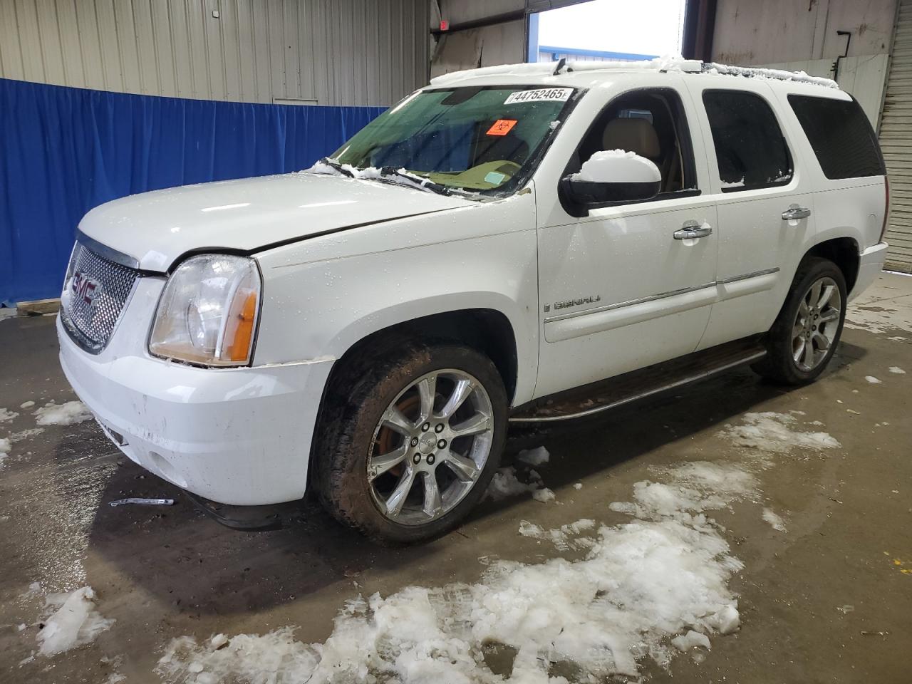 2008 GMC Yukon - Image 1