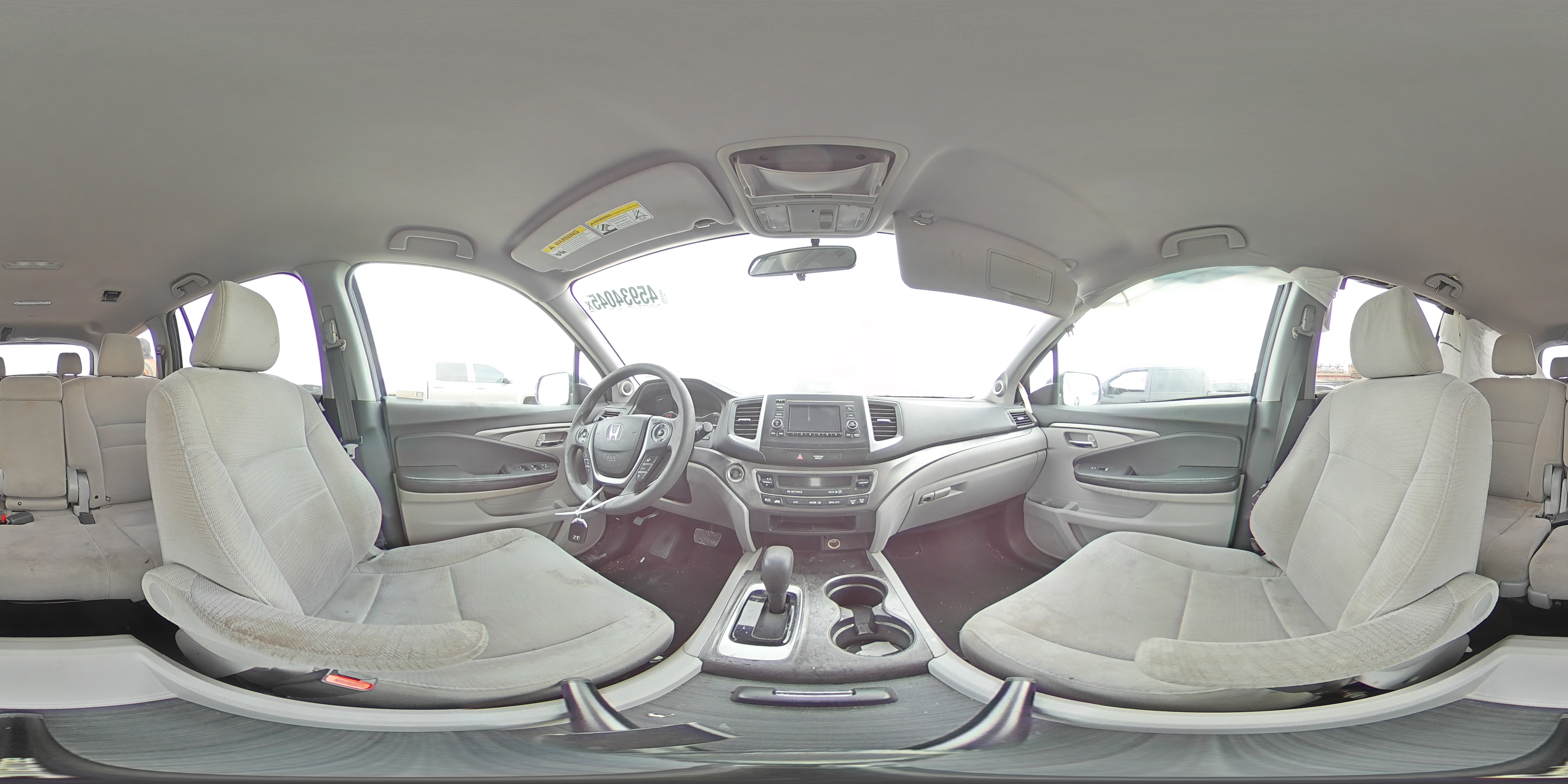 2018 Honda Pilot - Image 13