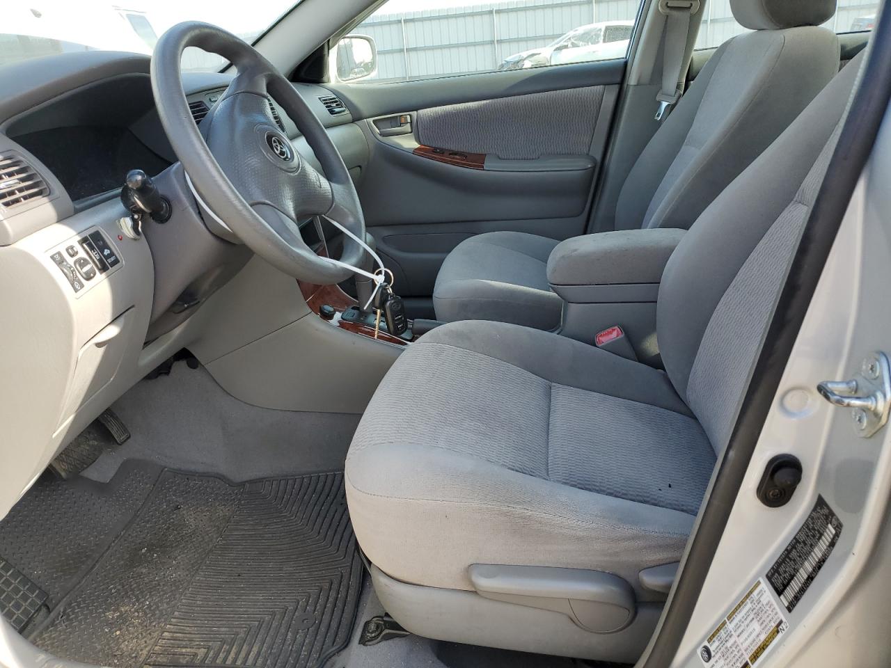 2005 Toyota Corolla - Image 7