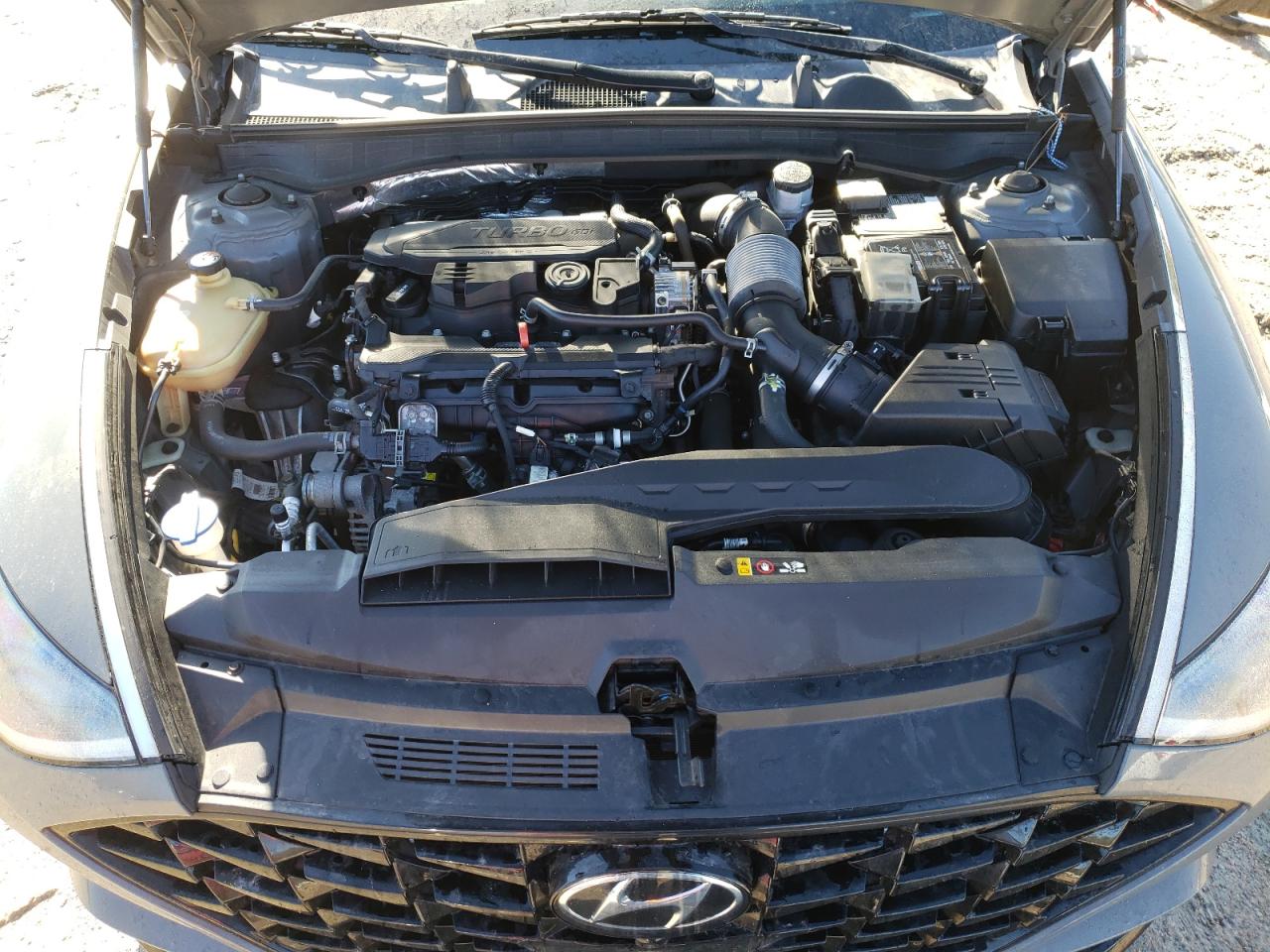 2021 Hyundai Sonata - Image 11