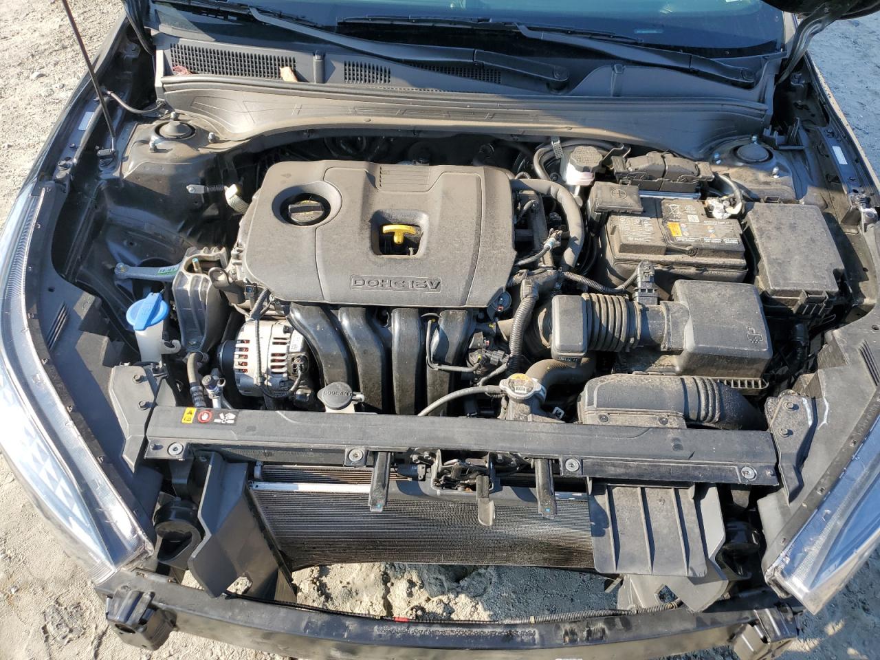 2023 Kia Forte - Image 11