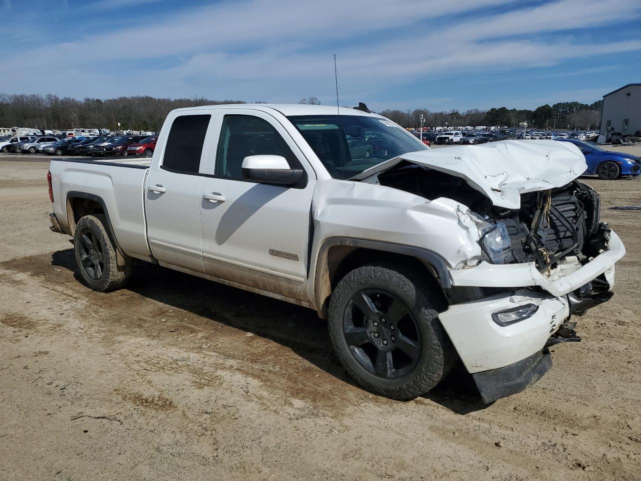 2018 GMC Sierra - Image 4