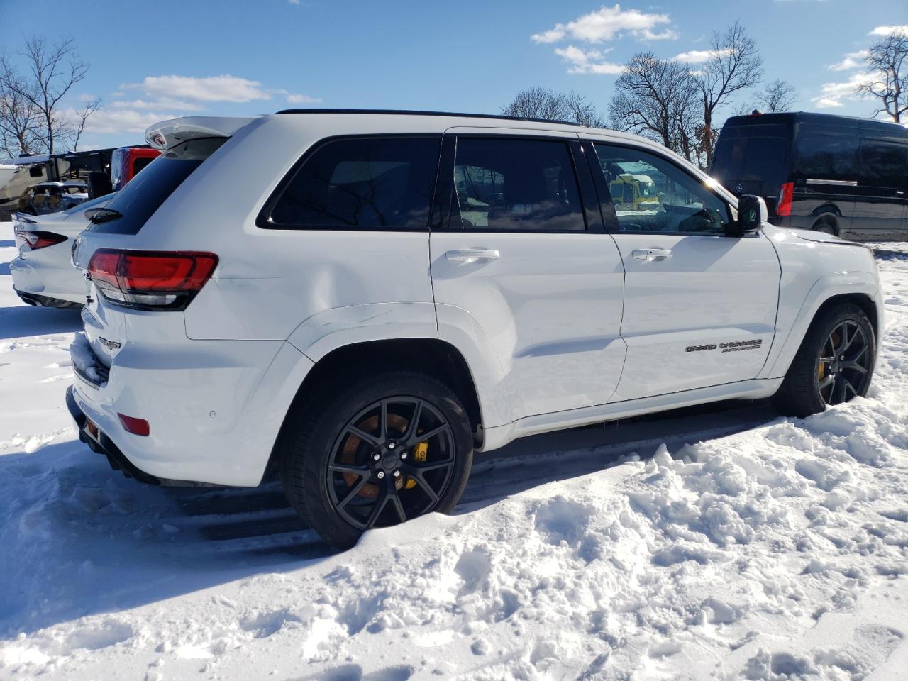 2018 Jeep Grand Cherokee - Image 3