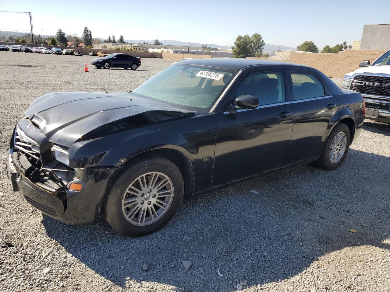 2009 Chrysler 300 Lx للبيع في Mentone، CA - Front End