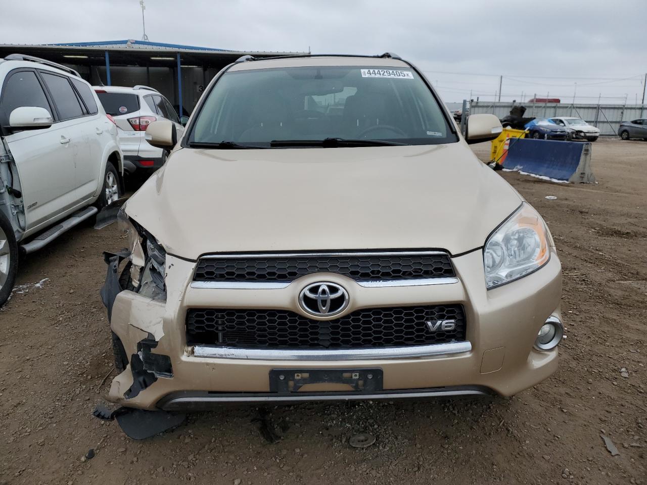2012 Toyota RAV 4 - Image 5