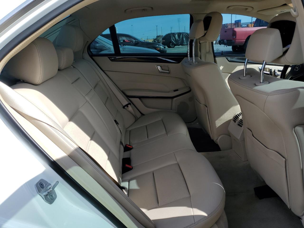 2015 Mercedes-Benz E-klasse - Image 10