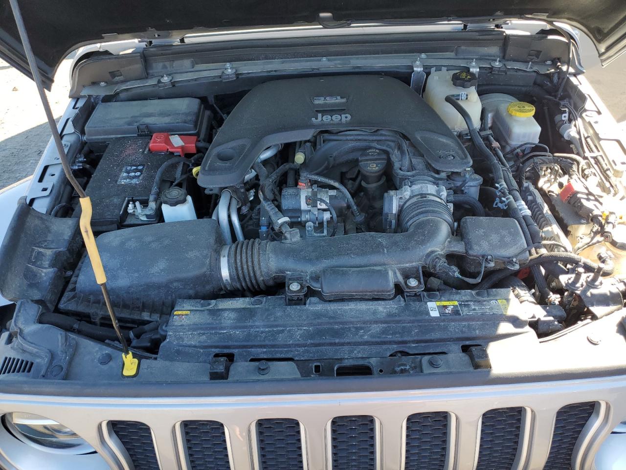 2021 Jeep Wrangler - Image 11
