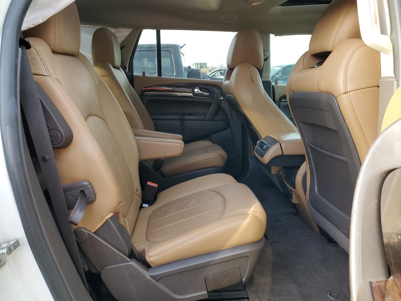 2015 Buick Enclave - Image 11