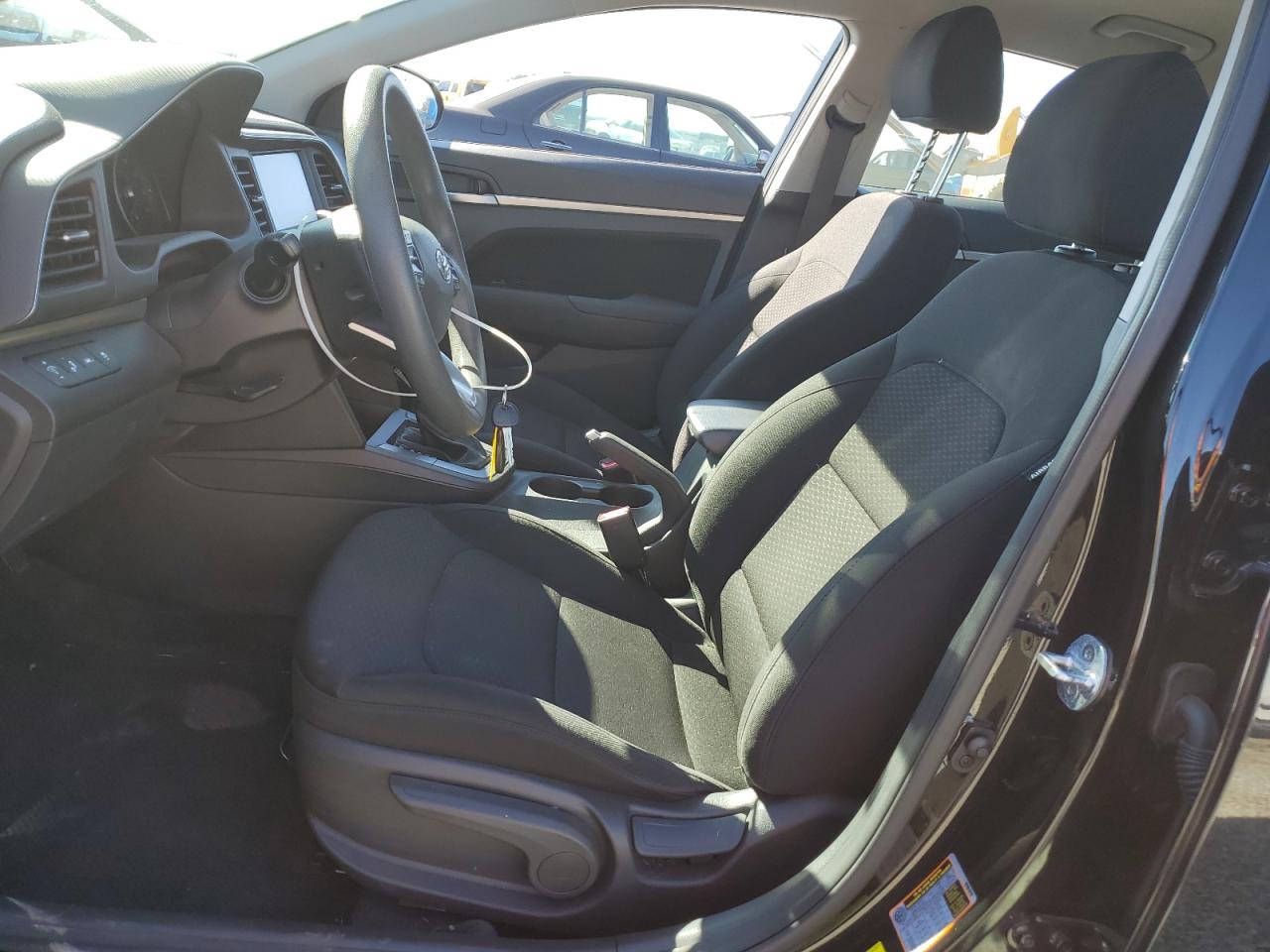 2020 Hyundai Elantra - Image 7