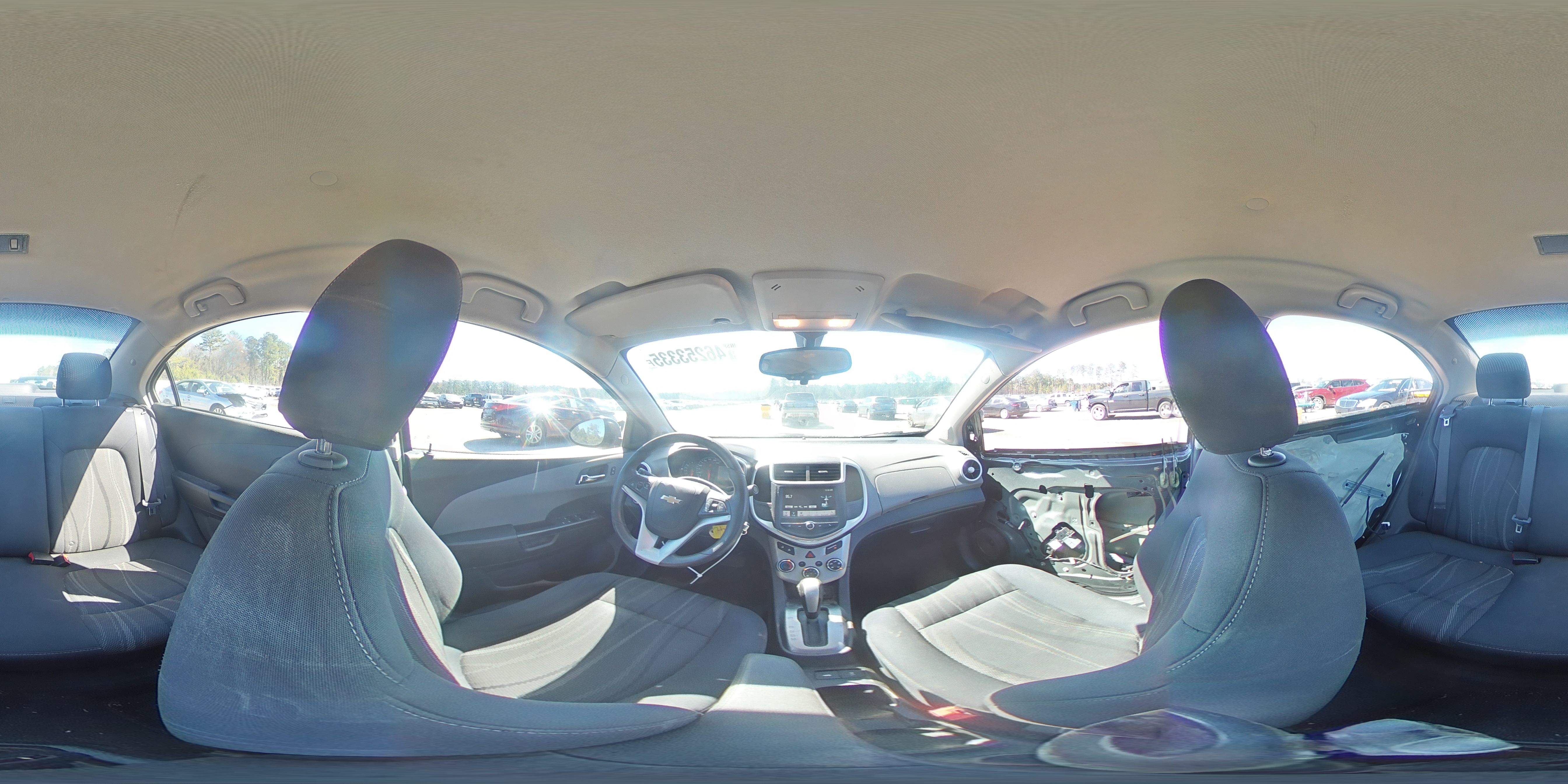 2017 Chevrolet Sonic - Image 13