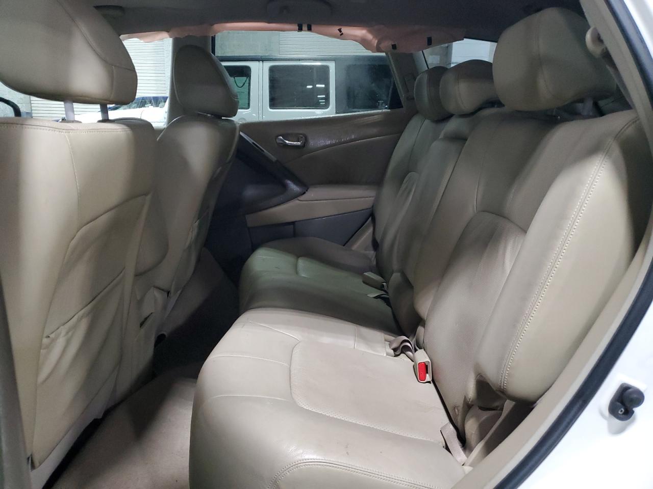 2010 Nissan Murano - Image 10