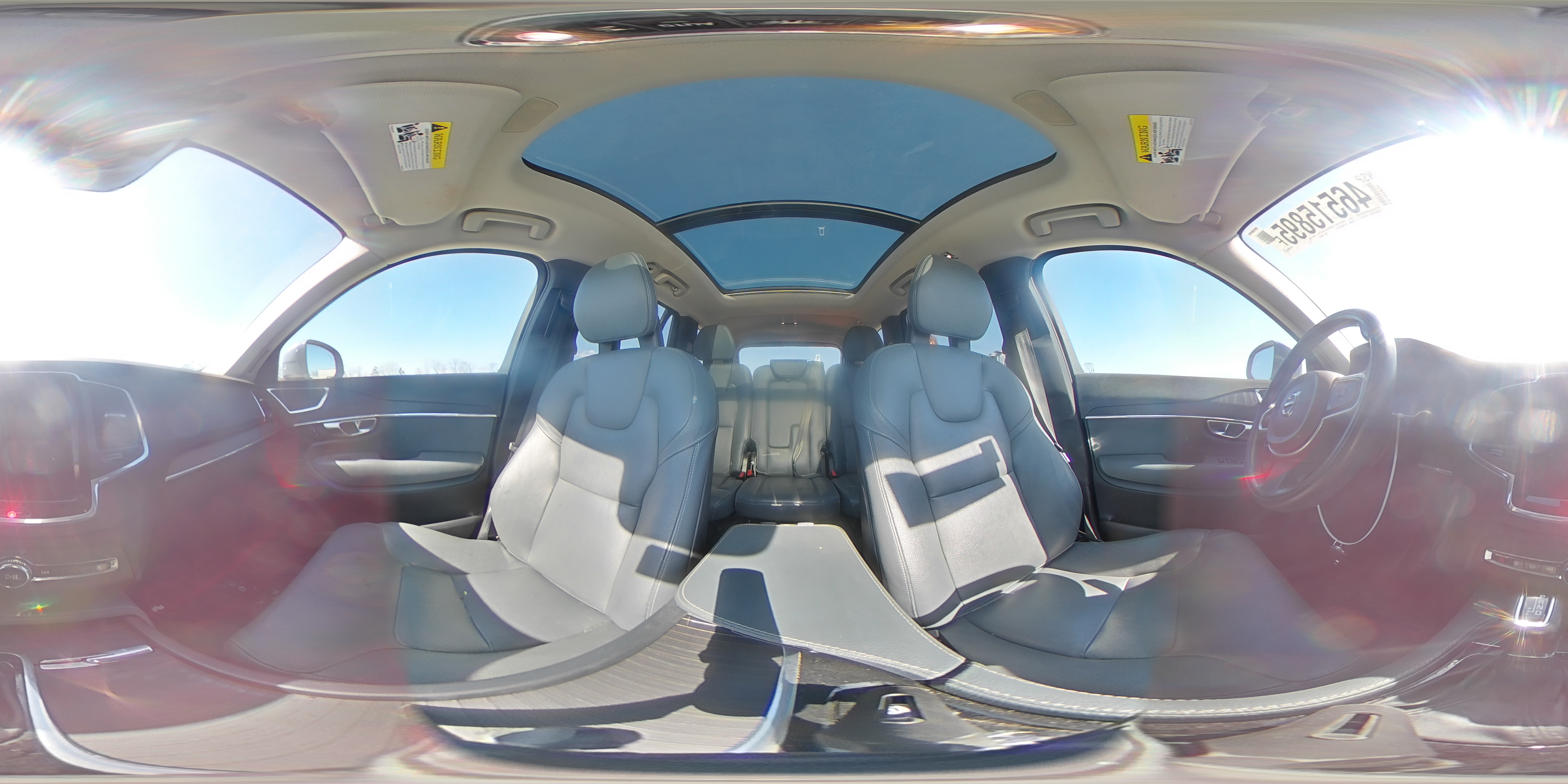 2020 Volvo XC90 - Image 13