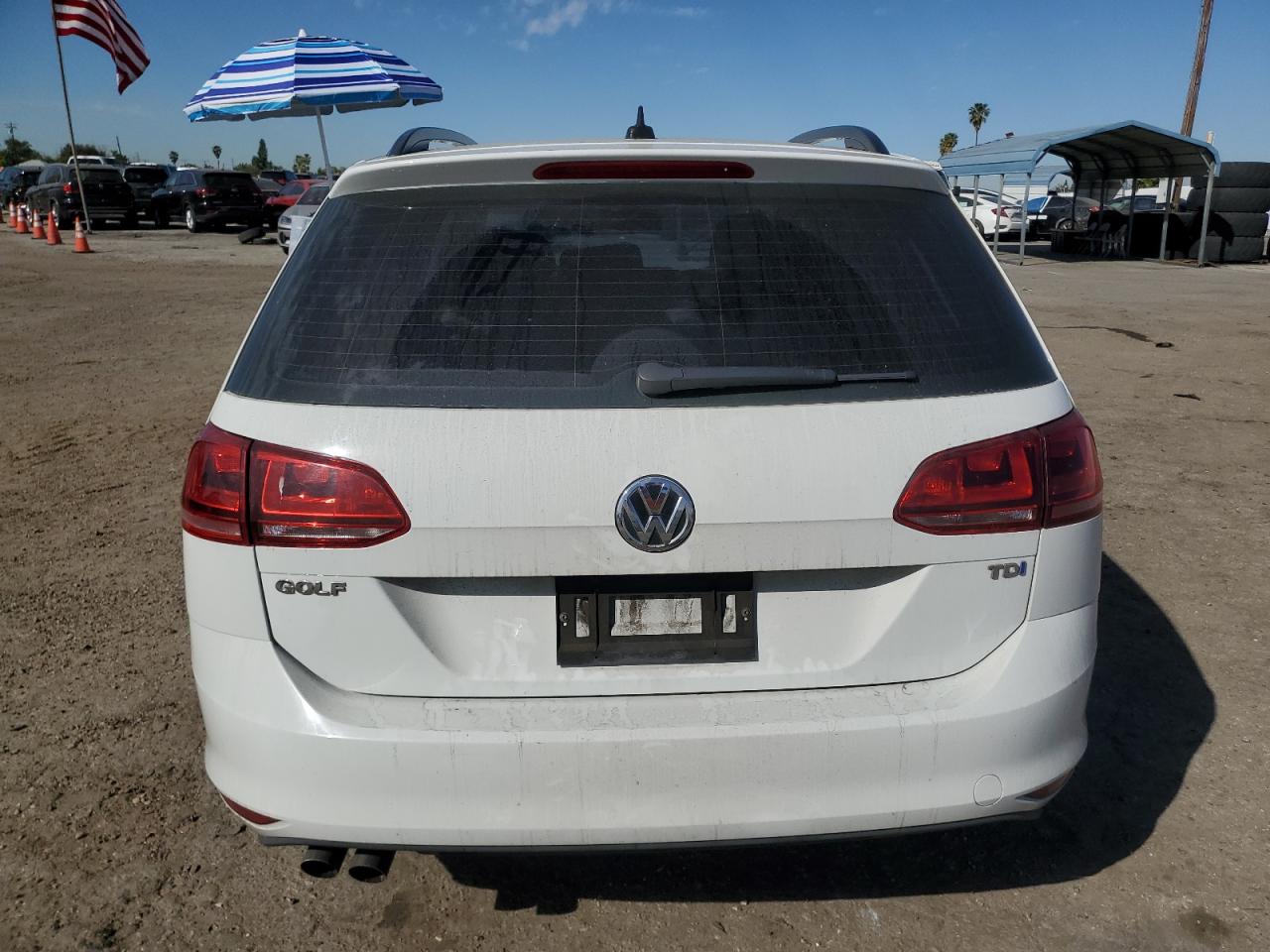 2015 Volkswagen Golf - Image 6