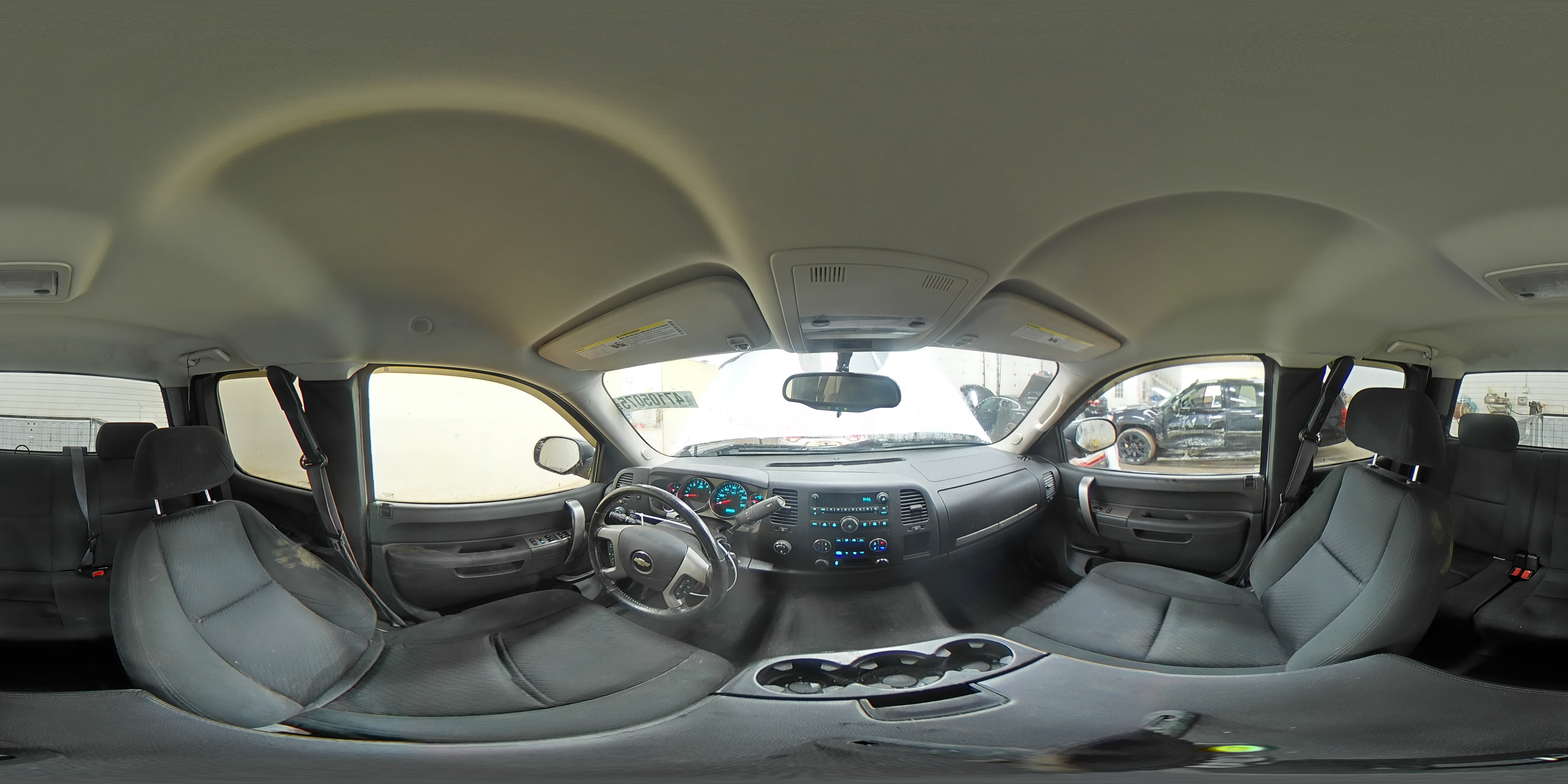 2013 Chevrolet Silverado - Image 15
