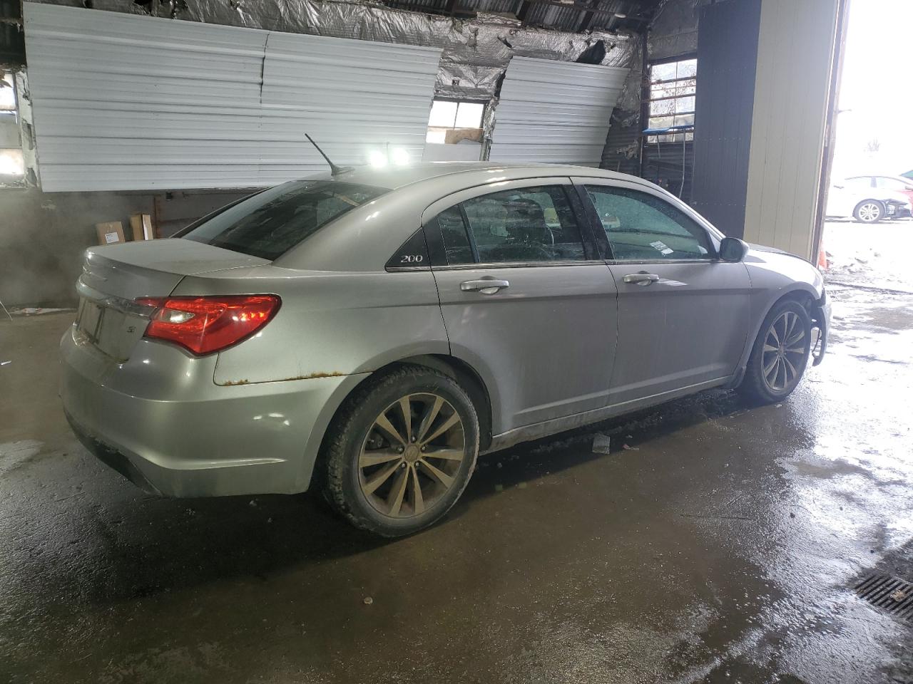 2014 Chrysler 200 - Image 3