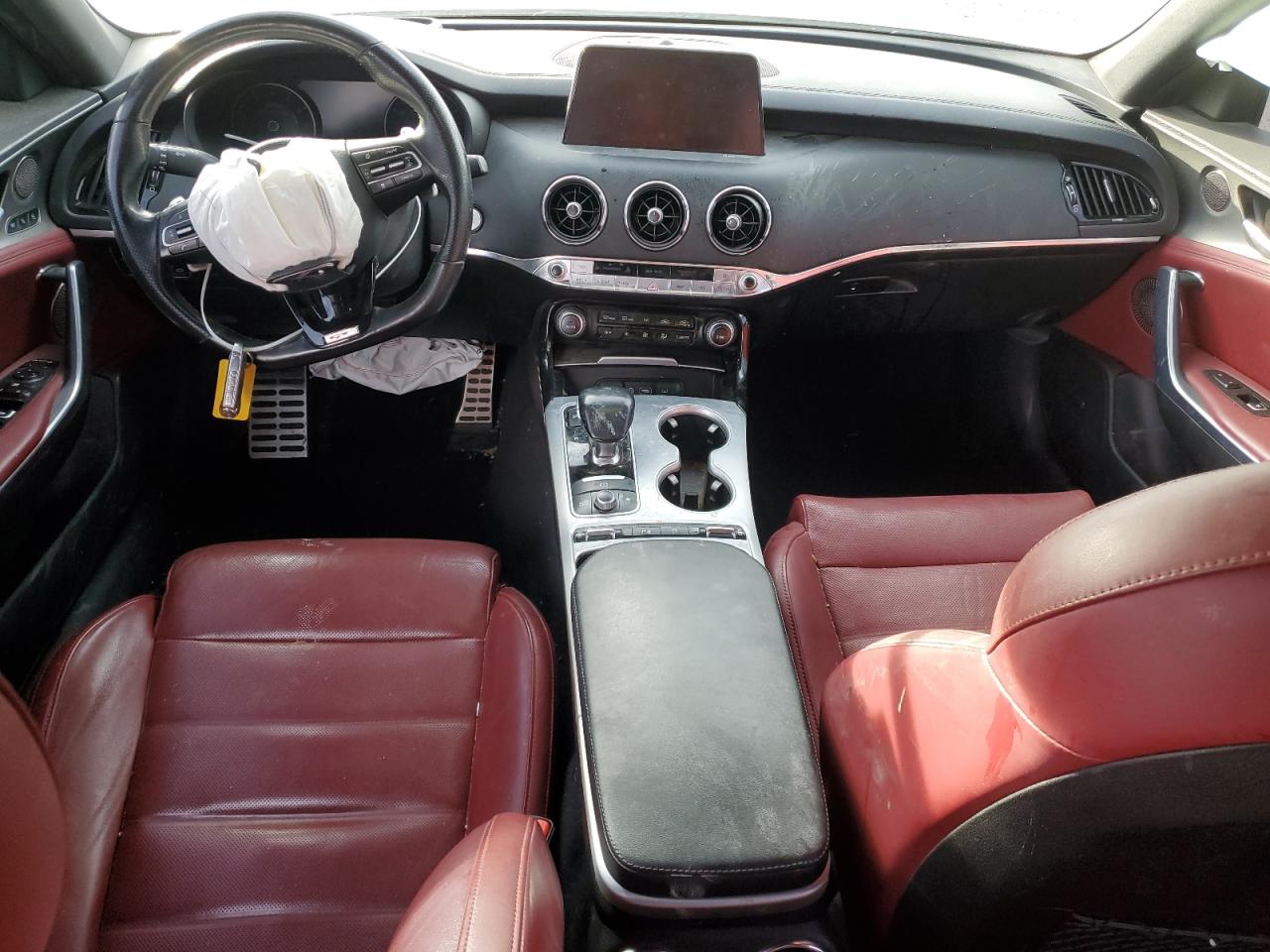 2018 Kia Stinger - Image 8