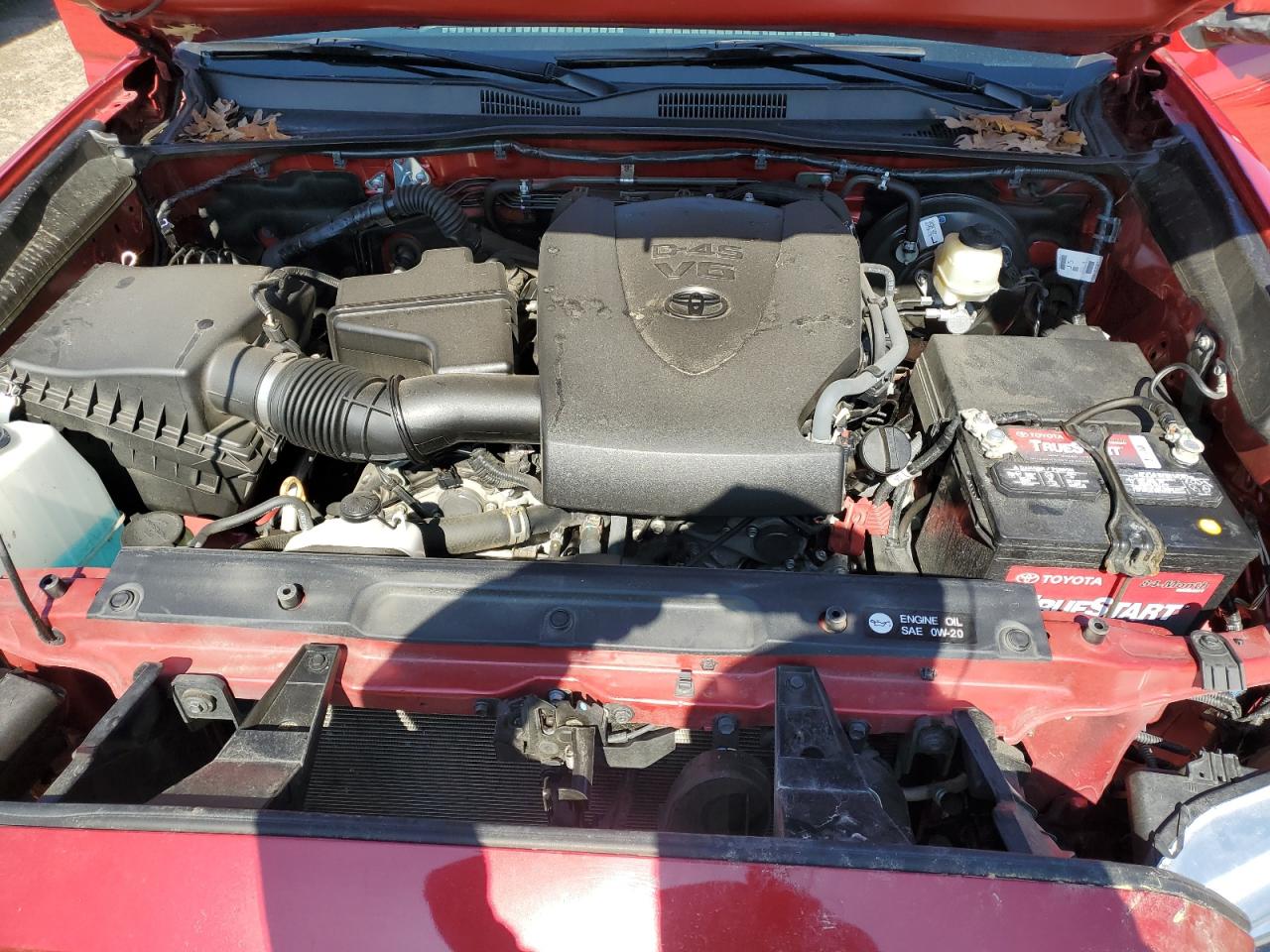 2018 Toyota Tacoma - Image 12