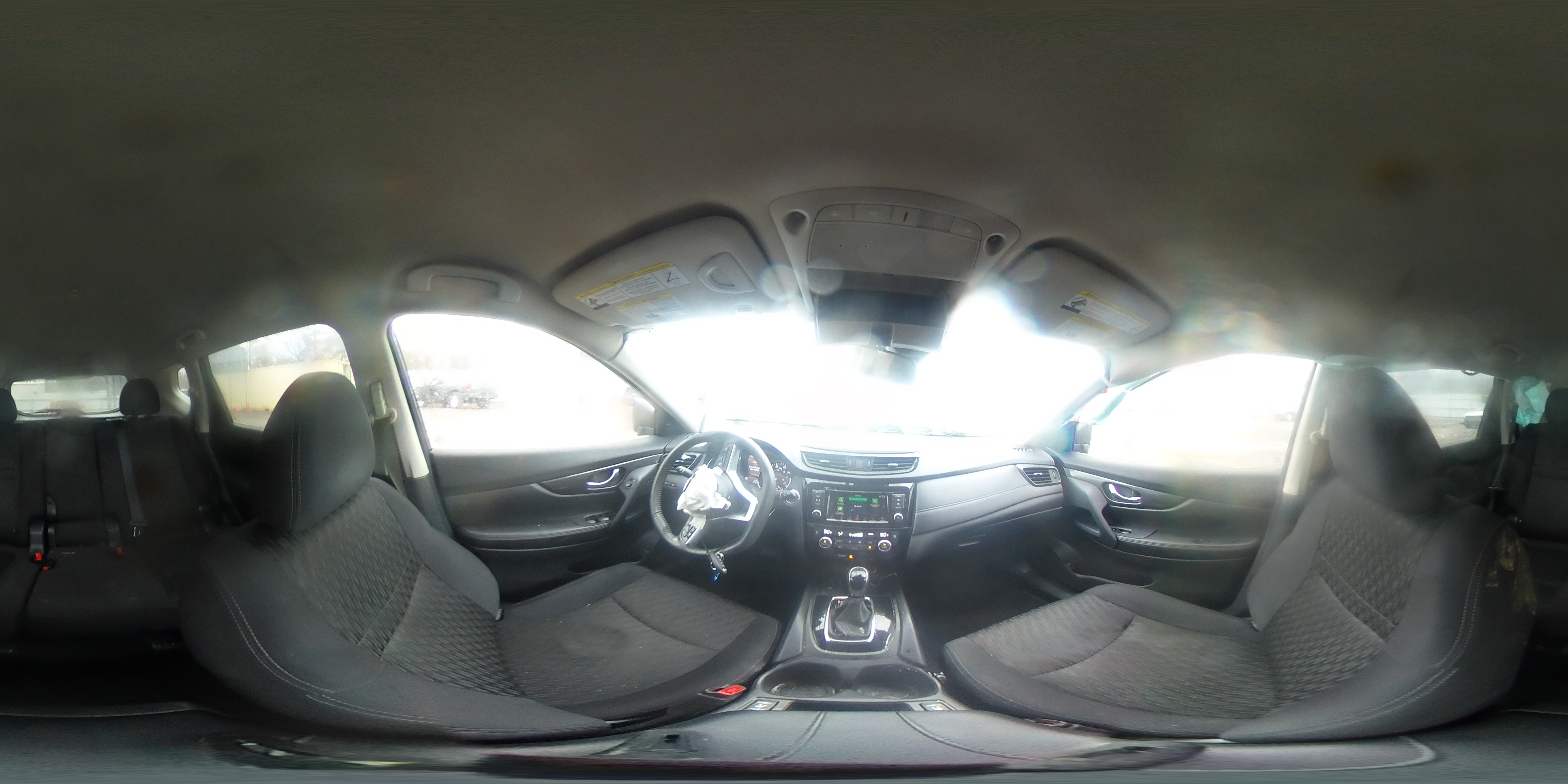 2019 Nissan Rogue - Image 13