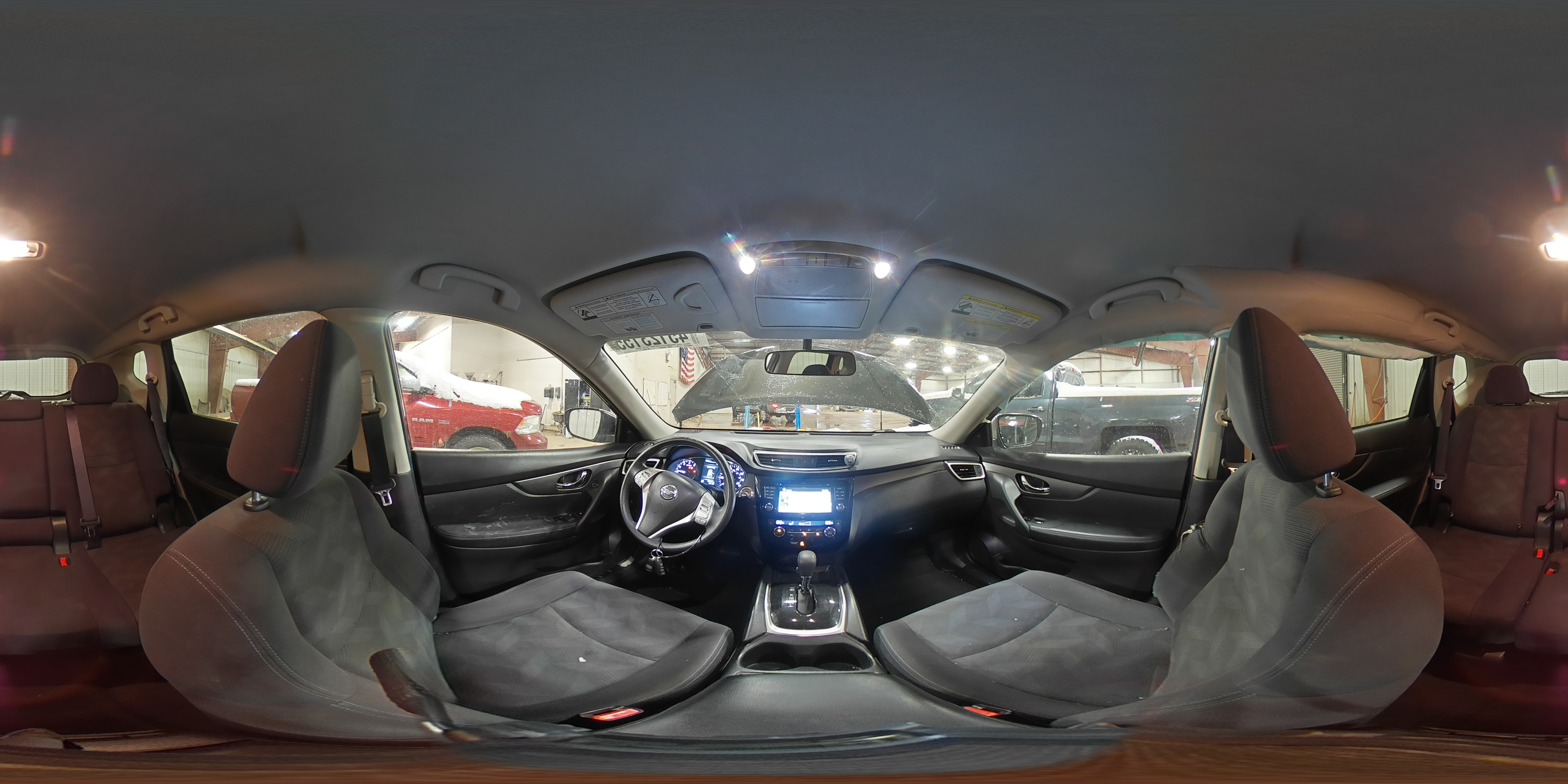 2016 Nissan Rogue - Image 14