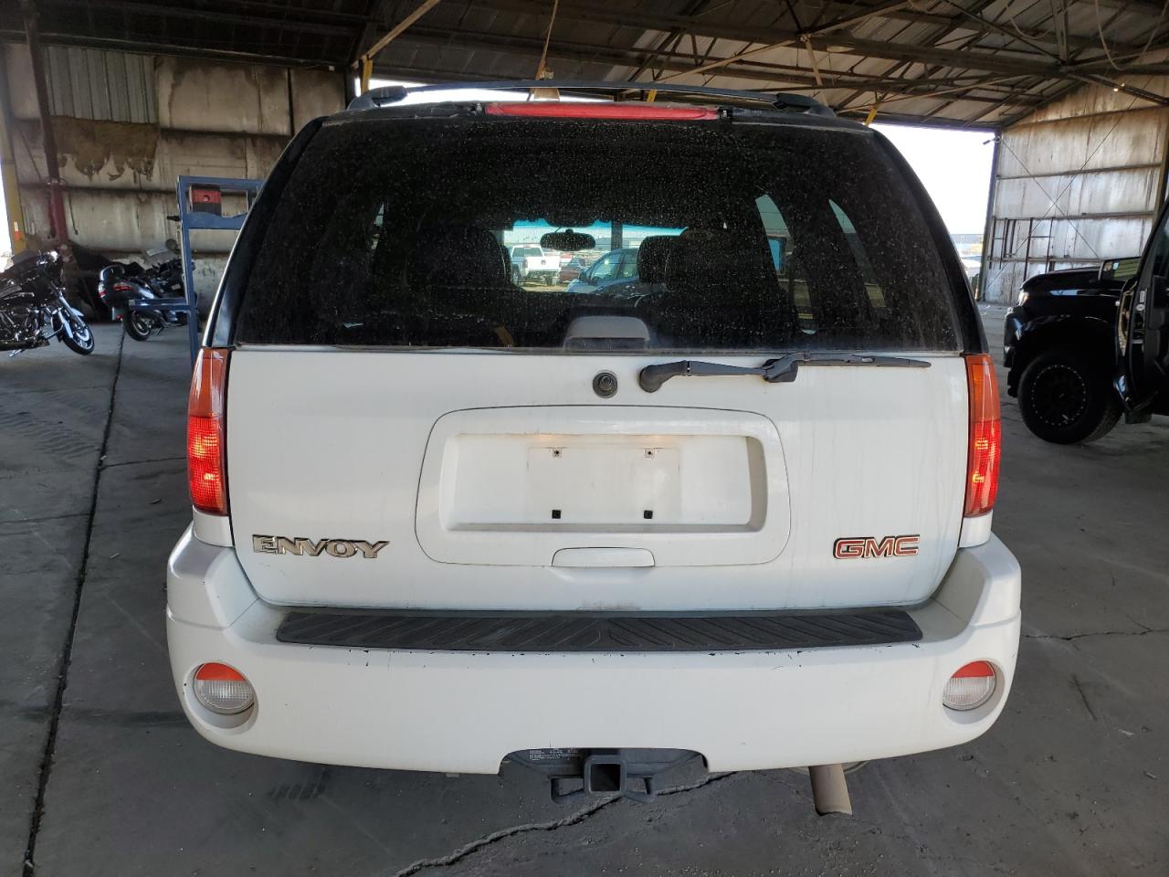 2002 GMC Envoy - Image 6