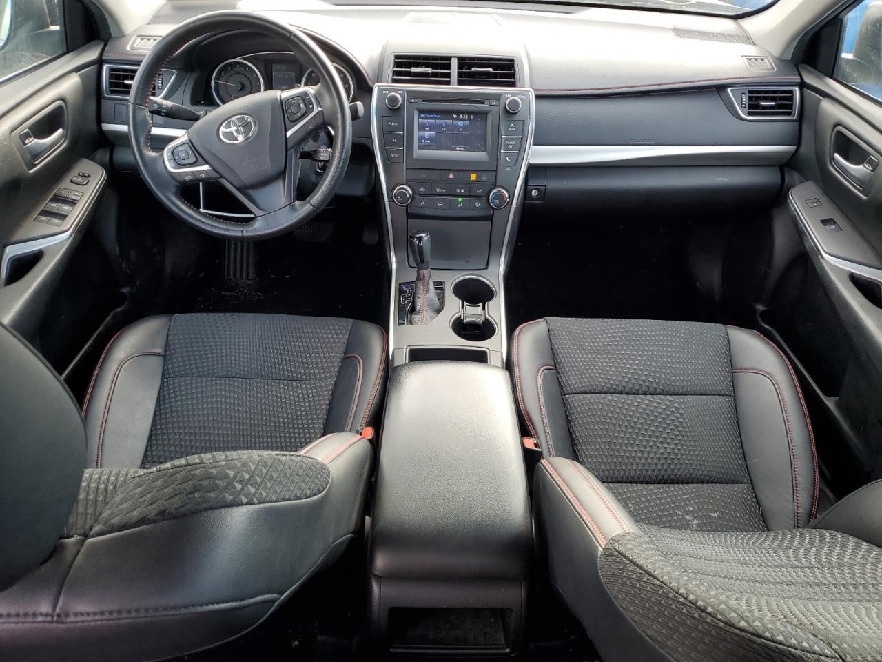 2015 Toyota Camry - Image 8
