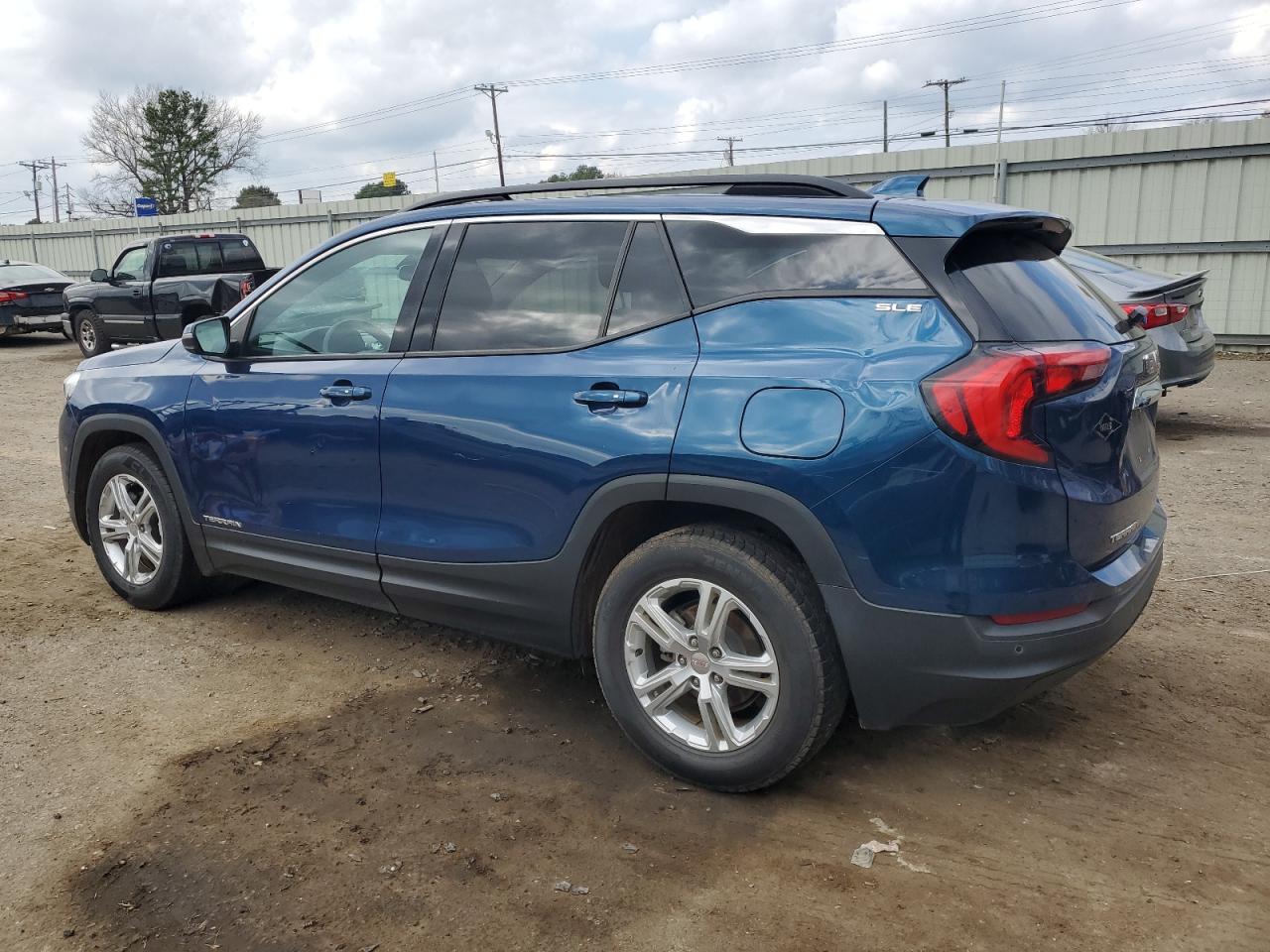 2019 GMC Terrain - Image 2