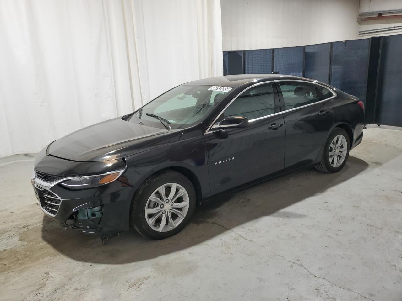 2022 Chevrolet Malibu - Image 1