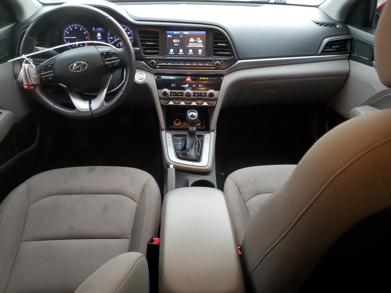 2020 Hyundai Elantra - Image 8