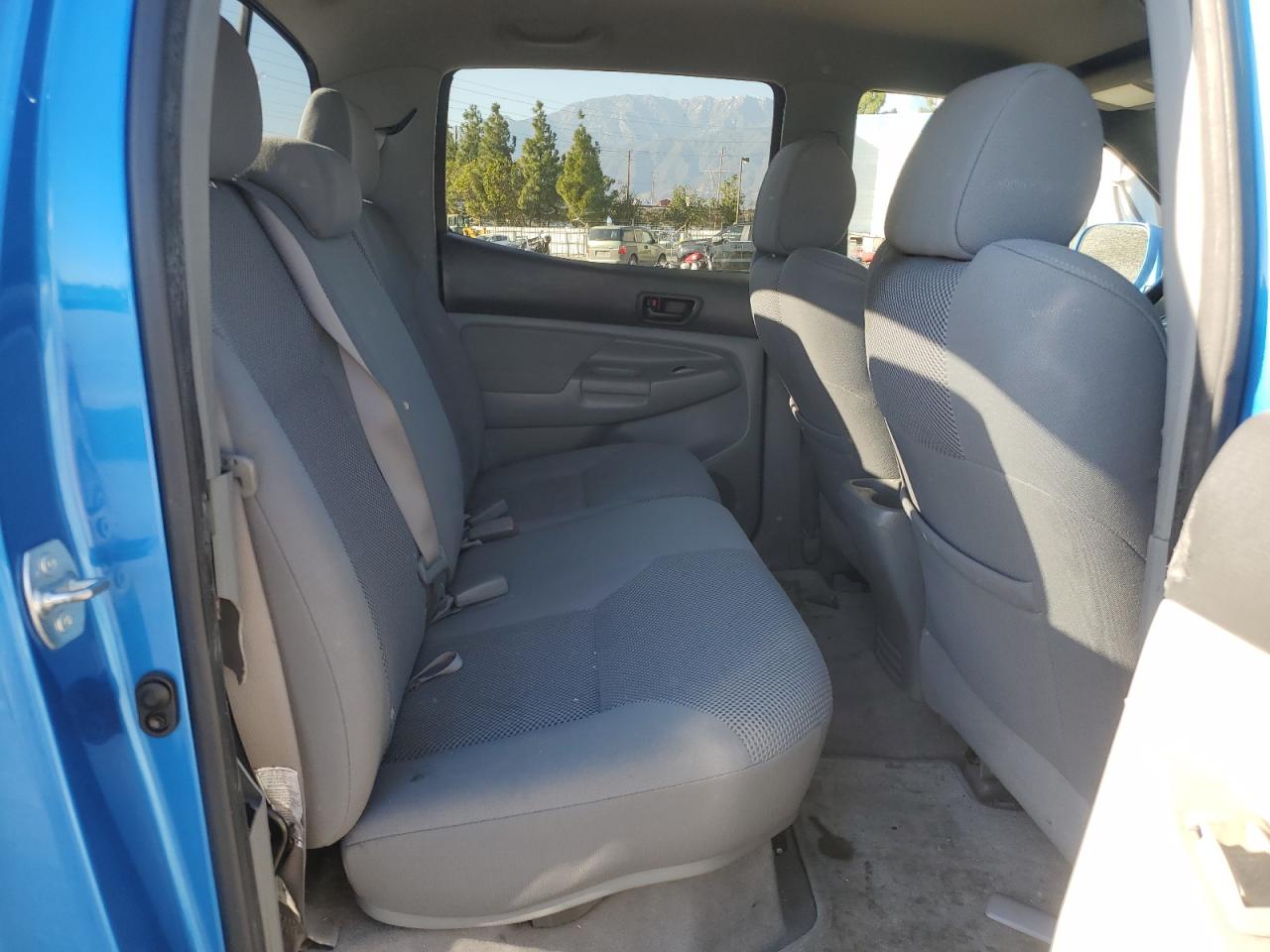 2005 Toyota Tacoma - Image 11
