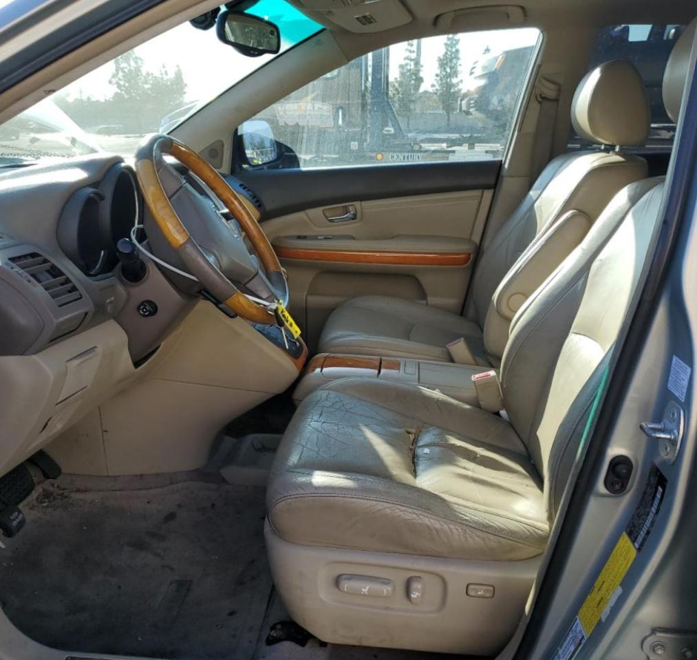 2004 Lexus RX - Image 7