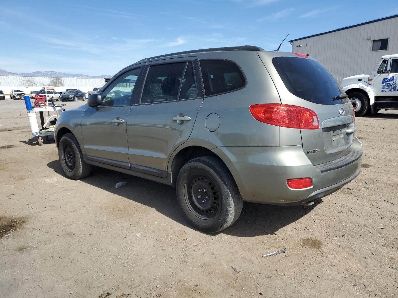 2009 Hyundai Santa Fe - Image 2