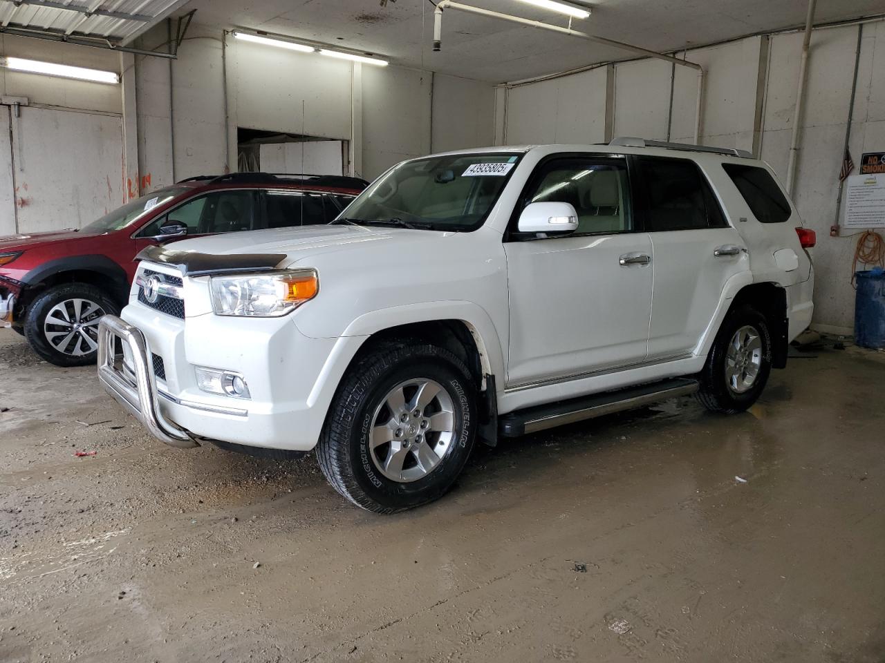 2013 Toyota 4Runner - Image 1