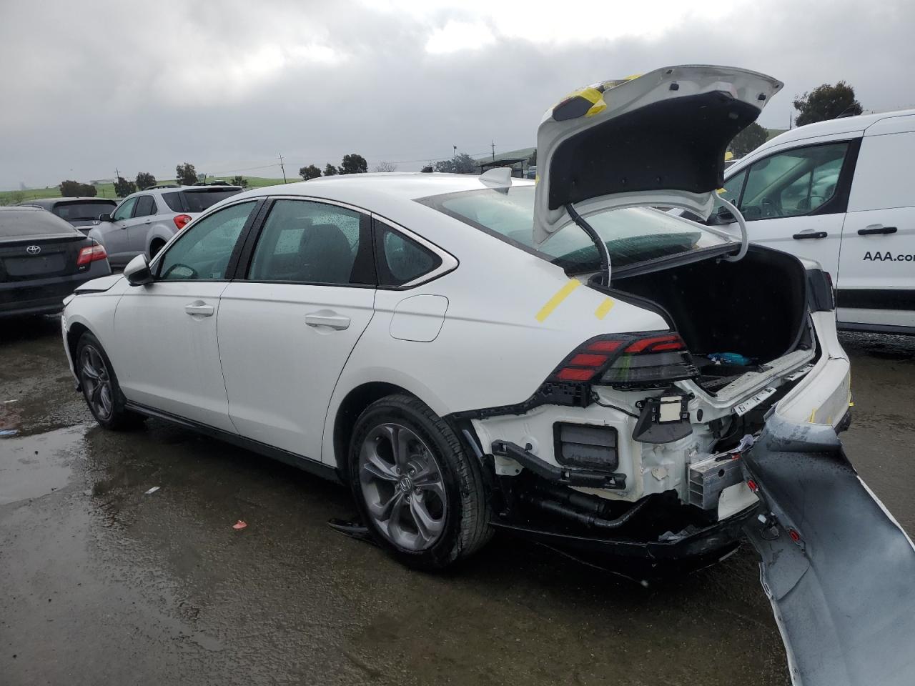 2023 Honda Accord - Image 2