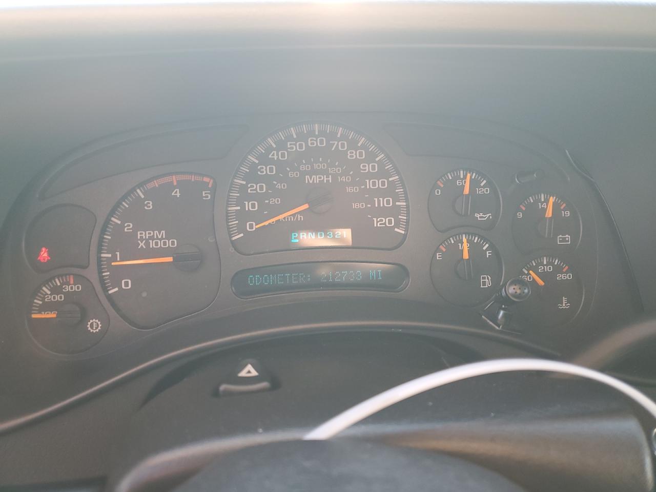 2005 Chevrolet Silverado - Image 9