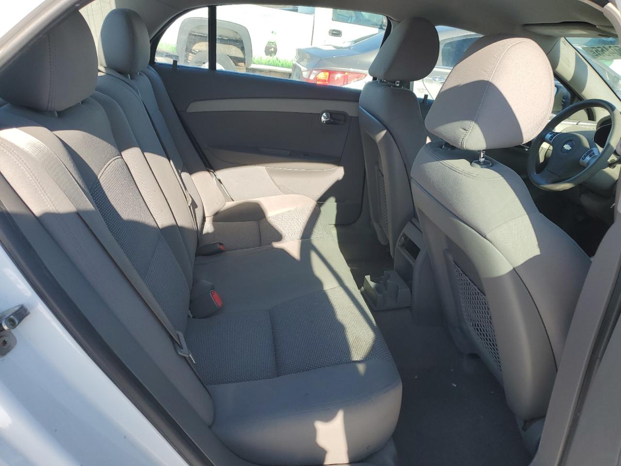 2011 Chevrolet Malibu - Image 10