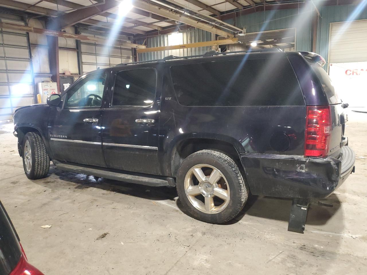 2014 Chevrolet Suburban - Image 2