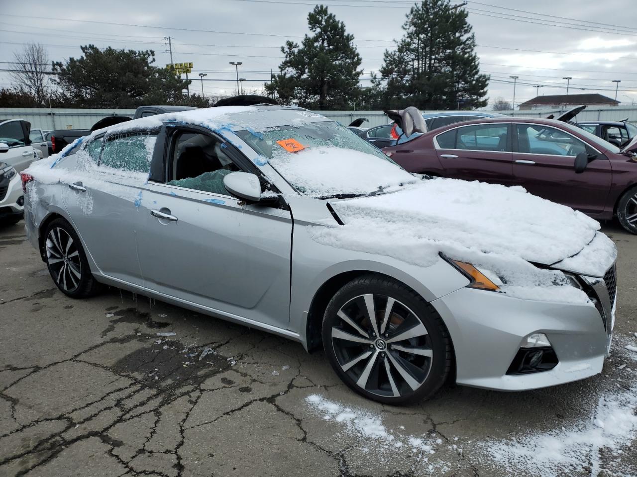 2019 Nissan Altima - Image 4