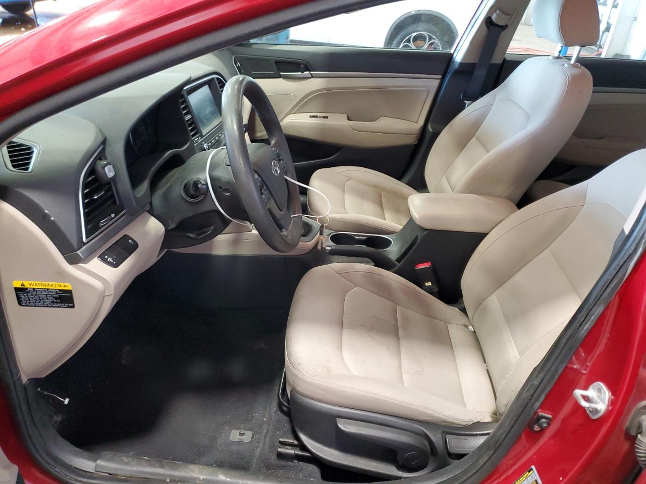 2017 Hyundai Elantra - Image 7
