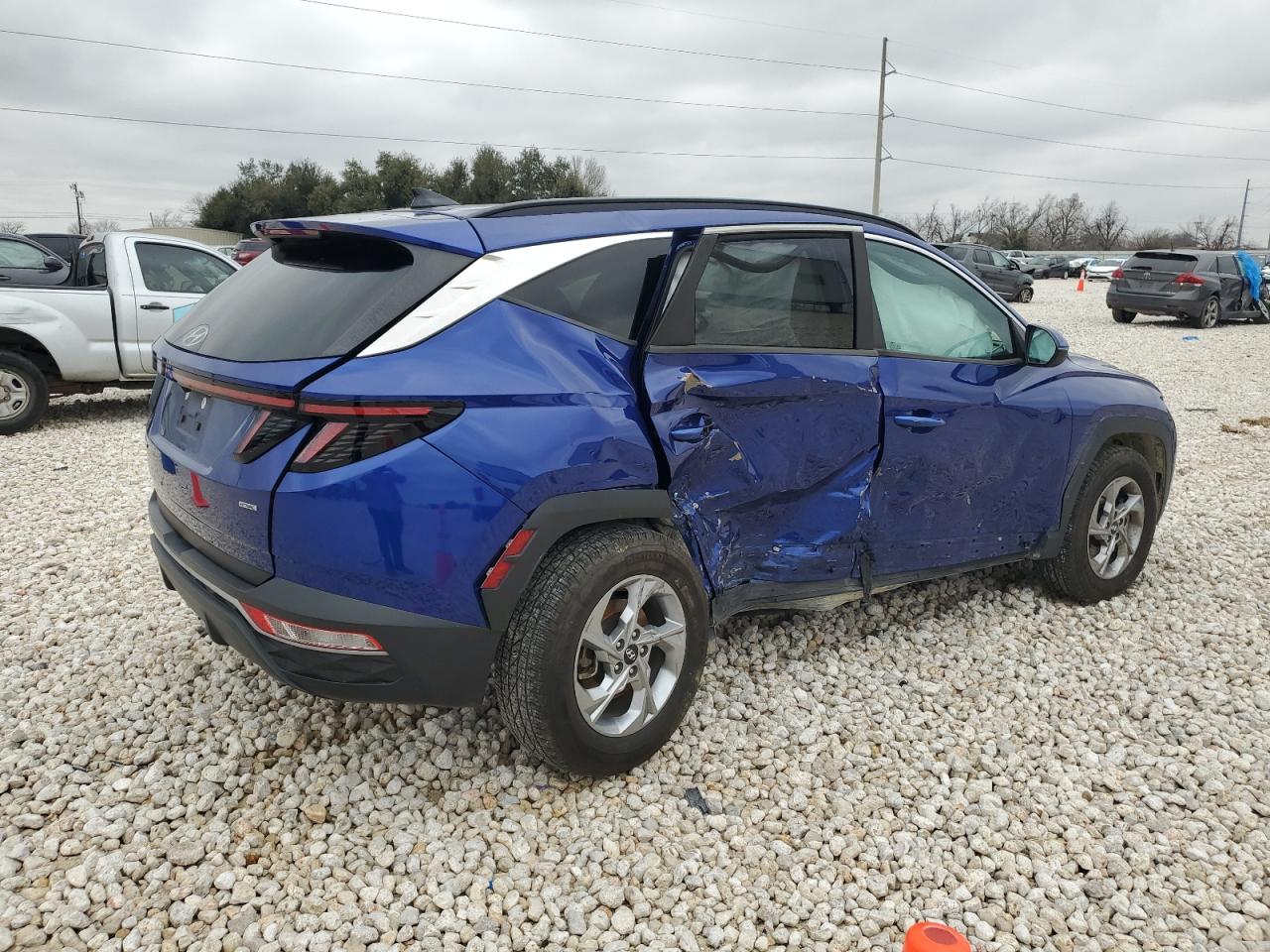 2022 Hyundai Tucson - Image 3