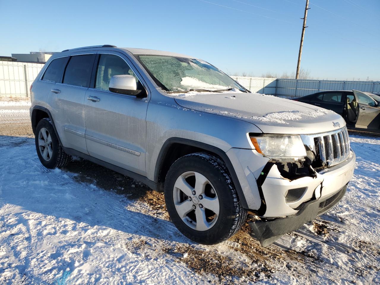 2011 Jeep Grand Cherokee - Image 4