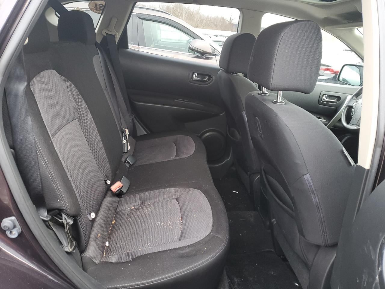 2013 Nissan Rogue - Image 11