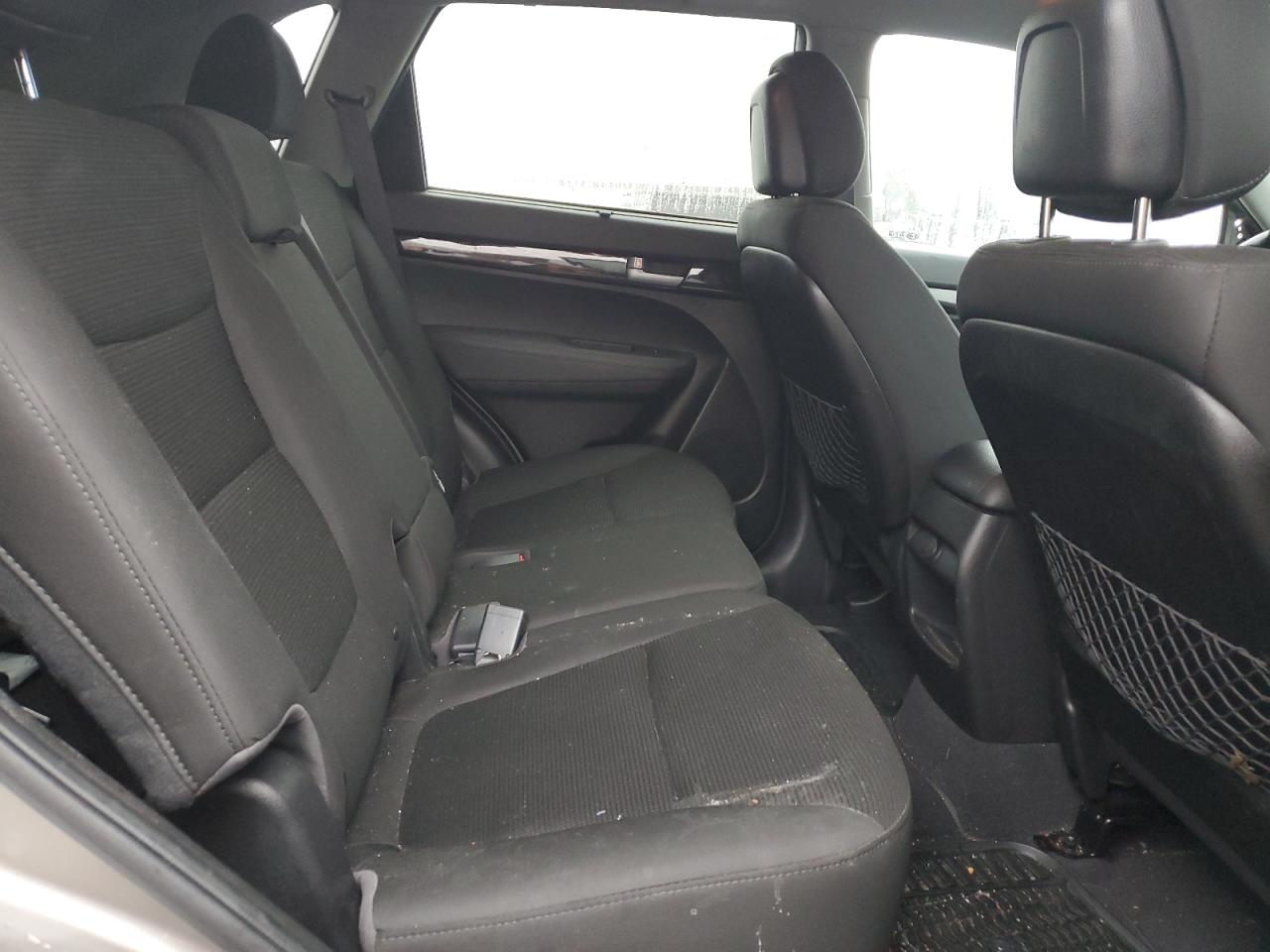 2015 Kia Sorento - Image 11
