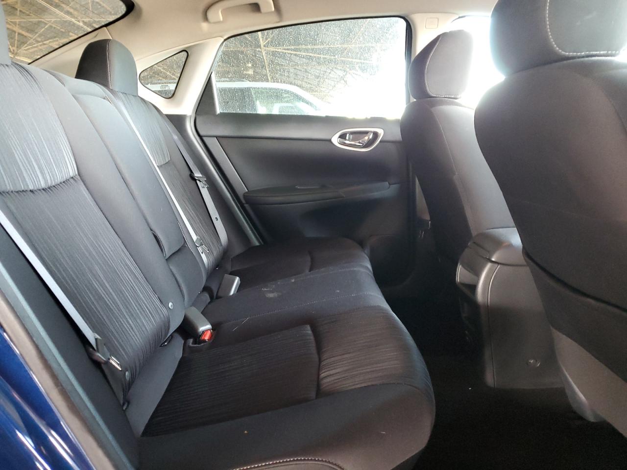 2019 Nissan Sentra - Image 11