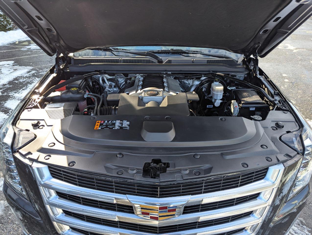 2017 Cadillac Escalade - Image 7