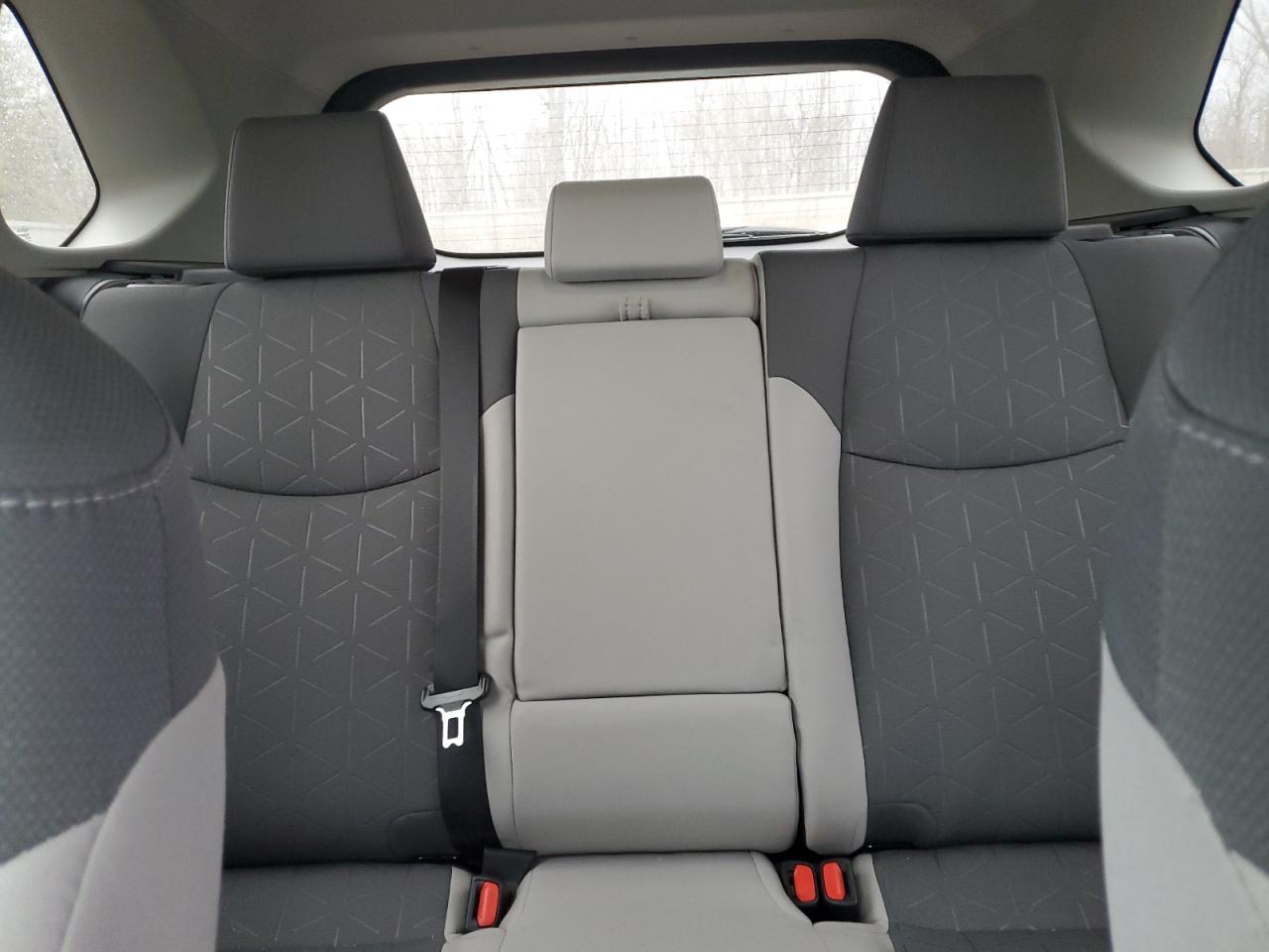 2023 Toyota RAV 4 - Image 10