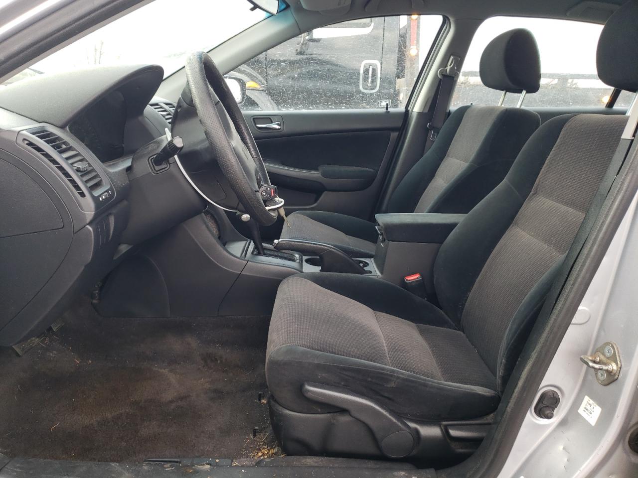 2003 Honda Accord - Image 7